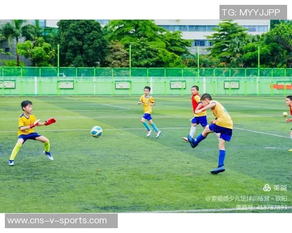 提升足球技能的全新足球操视频助你轻松掌握技巧与体能训练 提升足球技能的全新足球操视频助你轻松掌握技巧与体能训练